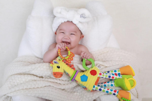 广汉宝宝的口欲期 广汉宝宝的口欲期